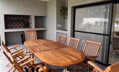 Casa en venta, 5 ambientes  - La Alameda, Canning
