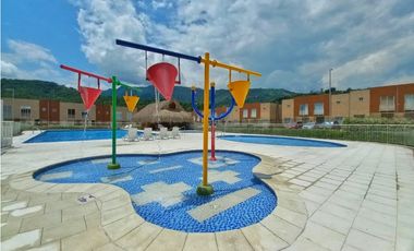 Maat vende Casa amoblada Condominio - Villeta 70M2 $ 360Millones