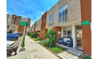 Maat vende Casa amoblada Condominio - Villeta 70M2 $ 360Millones