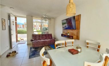 Maat vende Casa amoblada Condominio - Villeta 70M2 $ 360Millones
