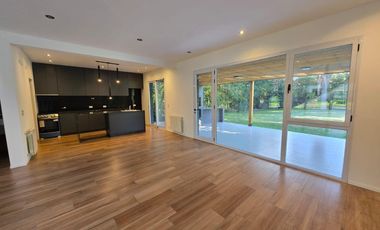 Casa en venta a estrenar en Golfersc.c.  Apto crédito.