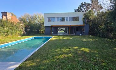 Casa en venta a estrenar en Golfersc.c.  Apto crédito.