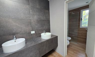 Casa en venta a estrenar en Golfersc.c.  Apto crédito.