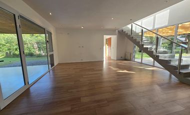 Casa en venta a estrenar en Golfersc.c.  Apto crédito.