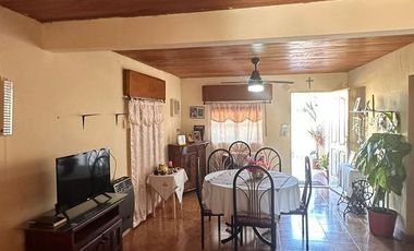 Casa en Los Charruas