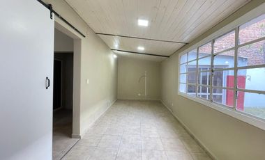 Casa en Alquiler en tomas guido al 500, moron
