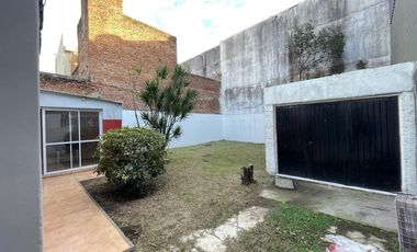 Casa en Alquiler en tomas guido al 500, moron