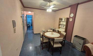 Departamento en  venta, 1 dormitorio, living comedor, cocina, balcón cerrado, baño completo!