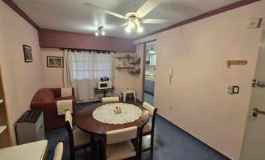 Departamento en  venta, 1 dormitorio, living comedor, cocina, balcón cerrado, baño completo!
