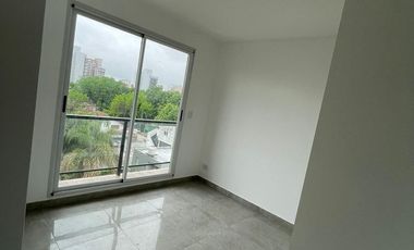 DEPARTAMENTO 2 AMBIENTES CON BALCON EN ALQUILER