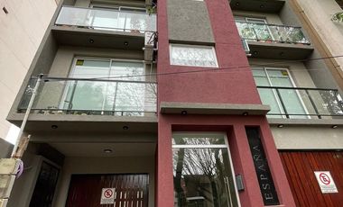 DEPARTAMENTO 2 AMBIENTES CON BALCON EN ALQUILER