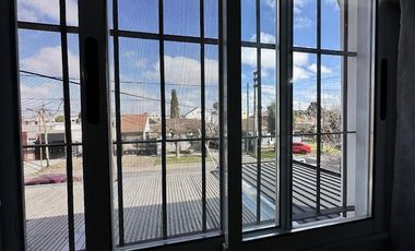 Triplex 3 dormitorios y pileta