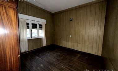 Venta de casa de 3 ambientes con cochera3 en Villa Dominico