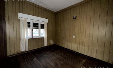 Venta de casa de 3 ambientes con cochera3 en Villa Dominico