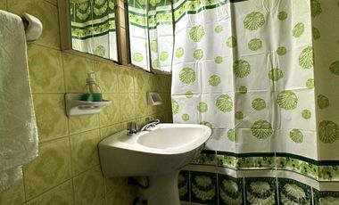 Venta de casa de 3 ambientes con cochera3 en Villa Dominico