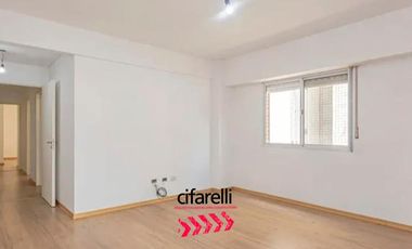 Alquiler - 4 ambientes - cochera - con balcon al frente