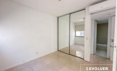 Alquiler departamento 3 ambientes con cochera y baulera en Quartier Polo, Las Cañitas