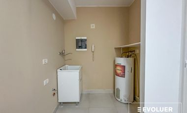 Alquiler departamento 3 ambientes con cochera y baulera en Quartier Polo, Las Cañitas