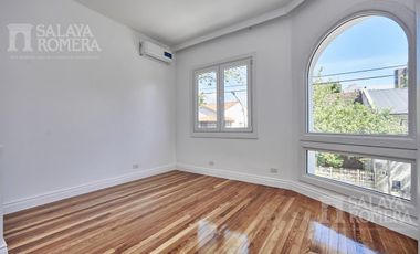 Alquiler Casa en La Lucila con muebles