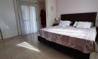Casa en Los Mimbres - Barrio Cerrado