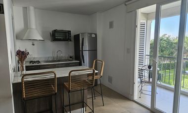 Departamento de 2 amb AMOBLADO, en alquiler  en Chateau del Palmar.