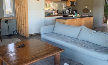 Casa amoblada en alquiler, barrio San Benito, lote al río