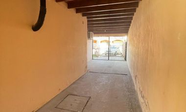 Casa en alquiler lujan calle Guiraldes 354