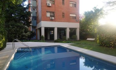 Departamento en  4 ambientes bien ubicado en Martinez