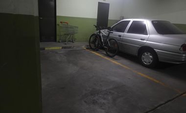 Departamento en  4 ambientes bien ubicado en Martinez