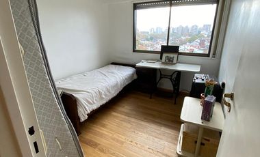 Departamento en  4 ambientes bien ubicado en Martinez