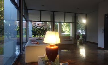 Departamento en  4 ambientes bien ubicado en Martinez