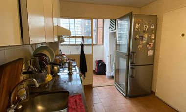 Departamento en  4 ambientes bien ubicado en Martinez