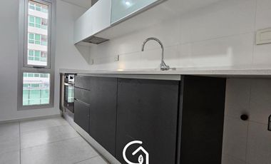 Venta departamento nivel gerencial 2 dormitorios con cochera central tower Neuquen Capital