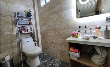 Venta de casa Independiente en la Estrella