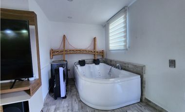 Venta de casa Independiente en la Estrella