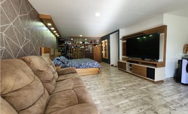 Venta de casa Independiente en la Estrella