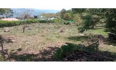 Venta de Lote Esquinero en San Joaquin, La Mesa - Cundinamarca