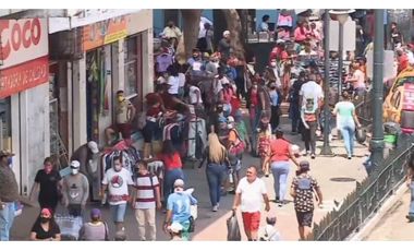 Edificio venta en Centro de Guayaquil, Avda Olmedo y Malecón Bahía