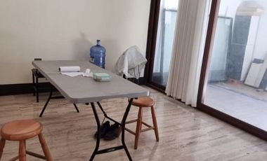 Espectacular Arriendo de Casa-Oficina (6 hab y 4 baños)