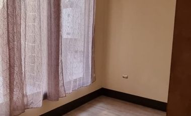 Espectacular Arriendo de Casa-Oficina (6 hab y 4 baños)