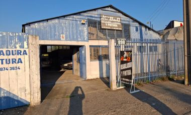 Bodega con Oficina, en Calle Chorrillos