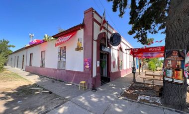 VENTA CASA ESQUINA CON LOCAL COMERCIAL EN CALLE CENTENARIO