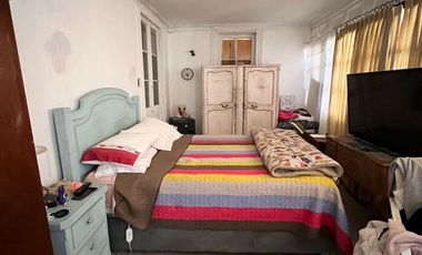 VENTA CASA ESQUINA CON LOCAL COMERCIAL EN CALLE CENTENARIO
