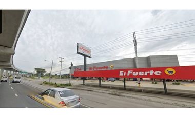 ALQUILER LOCAL DIFERENTES M2 EN LA 24 DICIEMBRE PLAZA COMERCIAL