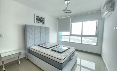 Alquiler de Apartamento Amoblado en PH Top Tower – Costa del Este