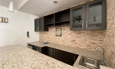 VILLA LUCRE / VILLA DE LAS AZORES / 281M / 4 HABITACION / ESQUINA