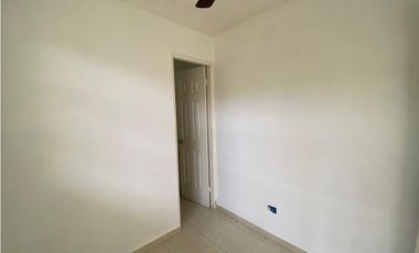 VILLA LUCRE / VILLA DE LAS AZORES / 281M / 4 HABITACION / ESQUINA