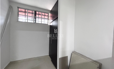VENDO CASA REMODELADA EN SAN FRANCISCO -CALLE 74 (3)