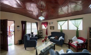 VILLA RICA / RIO ABAJO / 385M /  PATIO /  ANEXO / 4 HABITACION JC