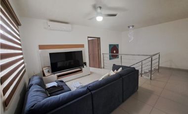 CASA EN VENTA ALTOS DEL PARQUE  267M2